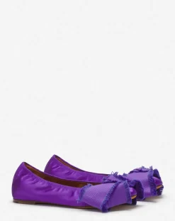 Hot Ballerina flat with a satin bow Women Ballerinas