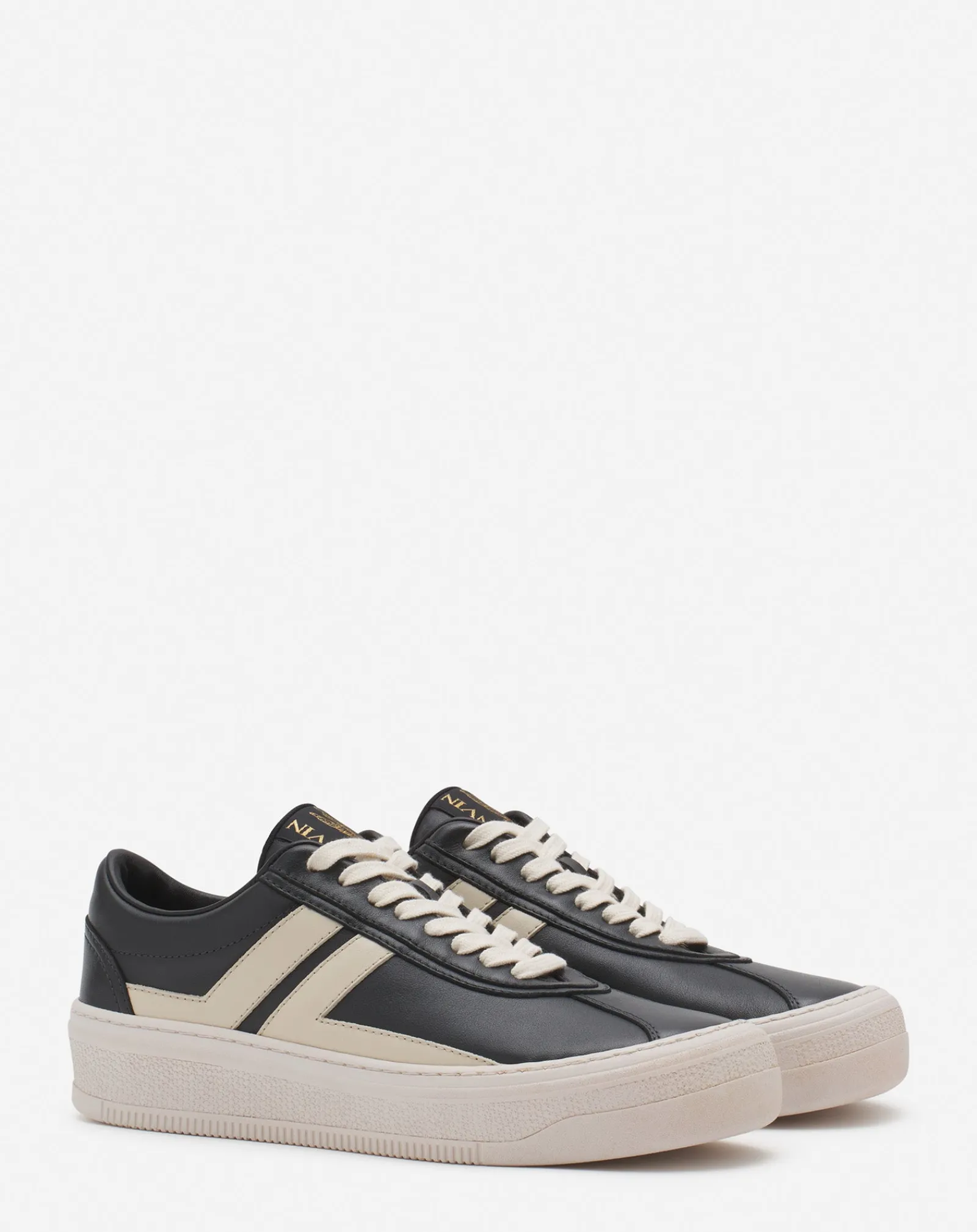 Discount x future leather cash sneakers for women Women Sneakers